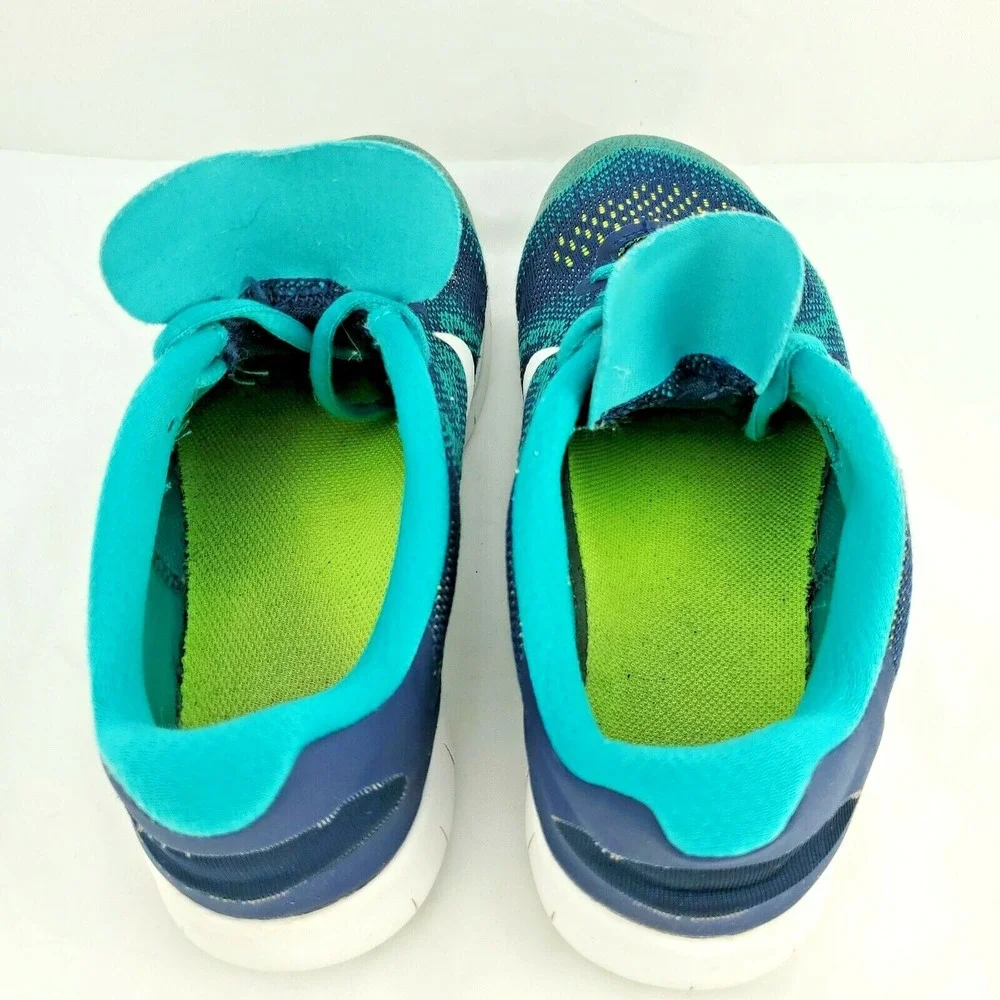 Nike Free RN Athletic Running Shoes Lightweight Youth 6 Woman 7.5 Teal Blue 2017